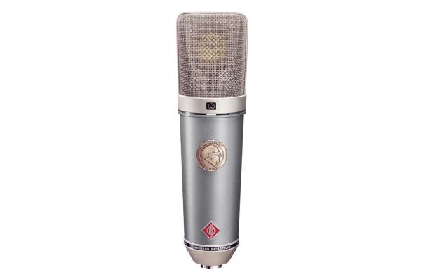 Neumann TLM 67 电容麦克风